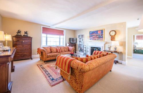 Wickham Market House | Crafers, Wickham Market