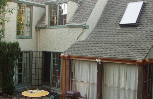 North Berkeley Apartment | Craftsman architectural landmark home North Berkeley near UC