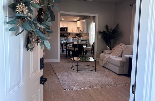 Southeastern Sacramento House | Craftsman Brand New house 2 bdrms with Ultra-Fast 5G Gateway Internet. Pets welc