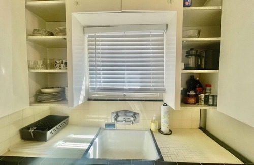 University Heights Cottage | Craftsman cottage with a yard in the heart of San Diego! WiFi, AC & Parking