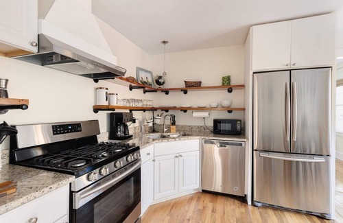 Downtown House | Craftsman near Downtown & Duke- Fabulous Location!