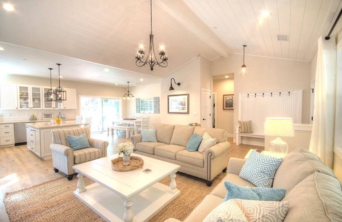Yosemite West House | Craftsman Cottage