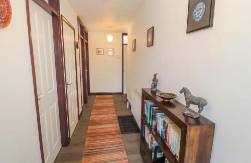 Staveley House | Craggy View