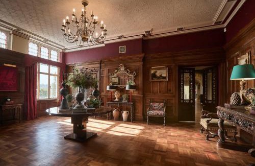 Menai Bridge House | Craig y Don