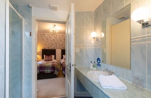 Pitlochry House | Craigroyston House & Lodge