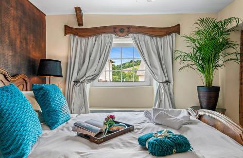 Kenn House | Cramwell Cottage, The Ley Arms