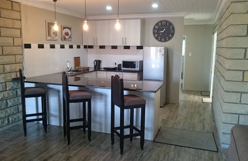 Ladybrand Hotel | Cranberry Cottage