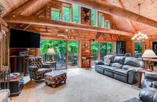 Eagle River House | Cranberry Cove Lodge