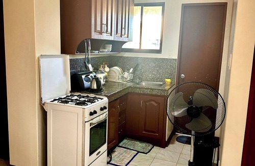 Mandurriao Apartment | Cranberry's Place