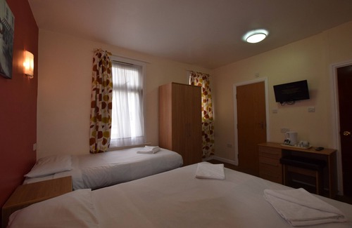 Valentines Hotel | Cranbrook Hotel