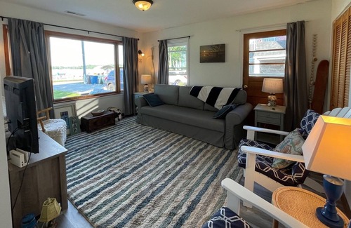 Bass Lake House | Crane Cottage