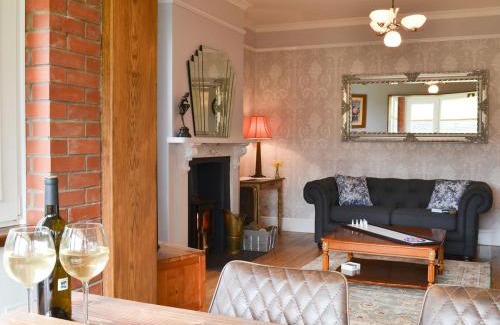 Cranford House | Cranford House
