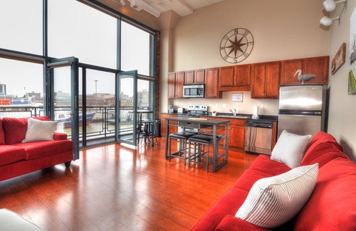 Sandusky Condo | Crank Up Your Summer.Upgrade Your Stay