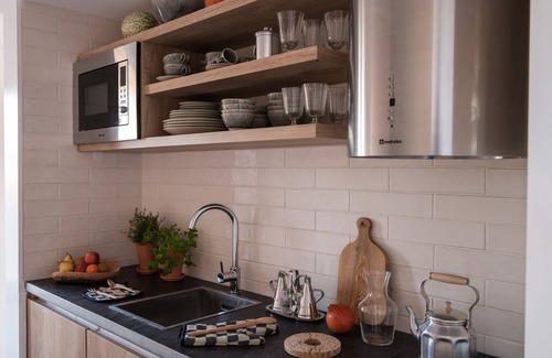 Baiona House | Craveiral Farmhouse by Belong
