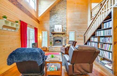Muddy Pond House | Crawford Cottage with Fireplace and Mountain Views!