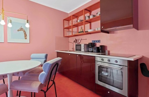 Weissensee Apartment | Crazy 44sqm 3room maisonette apt. Near center.