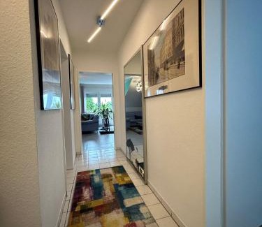 Hueckelhoven Apartment | Crazy Home