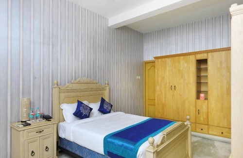 Perungudi Hotel | Crazy Homes stay-Perungudi,Chennai