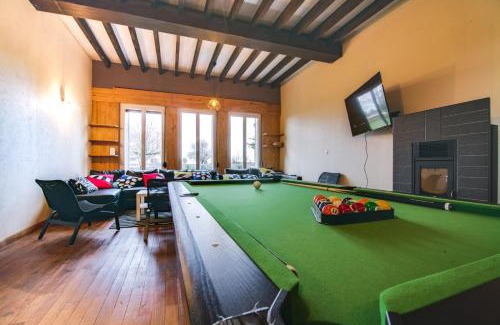 Saint-Cyr-les-Colons Villa | Crazy Villa Radar 89 - Heated pool - Multisports field - 2h Paris - 30p