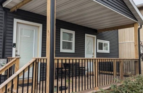 Ishpeming House | Created for Adventurers! GREAT Reviews. FREE self serve Breakfast