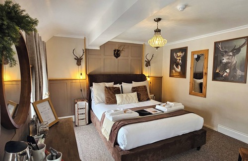 Monmouth Bed & Breakfast | Creates