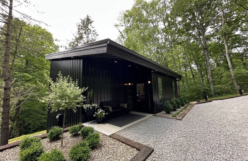 Logan Cabin | Creative Cabins - Kobe's Cabin