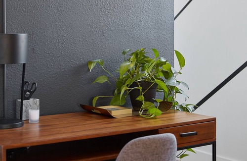 Benicia House | Creative Space & Artist Retreat "The Residence" 3,000 sqft + Gardens in Benicia