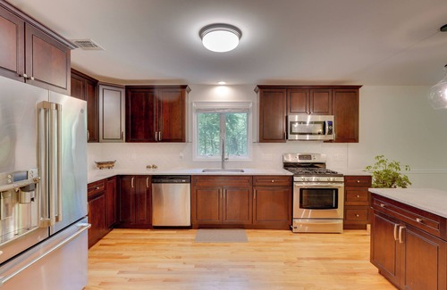 Phillipsport House | Creek Dips & S’mores: Catskills Gem