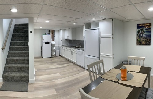 Midland House | Creek Home