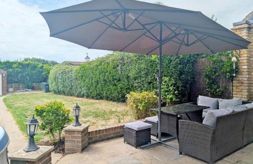 South Hayling House | Creek House with Hot Tub - Coming Soon