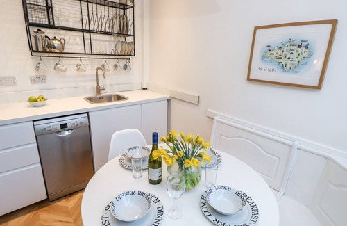 Ryde Cottage | Creek Lodge