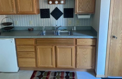 Hermosa Apartment | Creek View Lodge - #13
