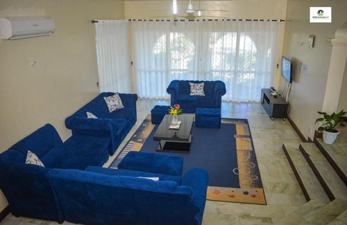 Mombasa Villa | Creek Villa