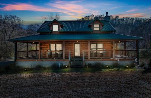 Marrowbone House | Creeks Cabin Luxury Retreat 15 min to Downtown Nashville