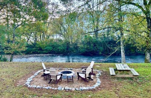 Cosby House | Creekside #3580