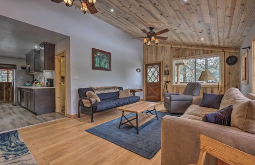 Pinehurst Cabin | Creekside Cabin 8 Mi to Kings Canyon National Park