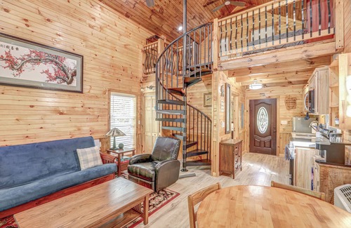 Hampton Cabin | Creekside cabin on trout stream footsteps away from the Appalachian Trail
