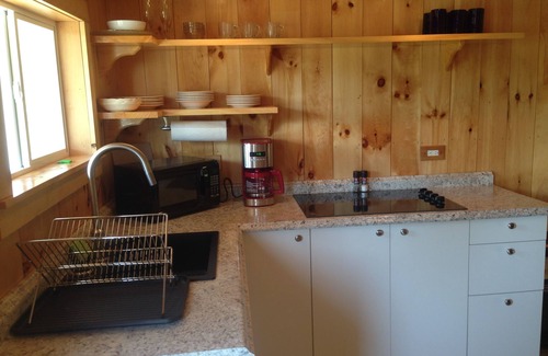 Germantown Cabin | CREEKSIDE CABIN w/EXTRAS