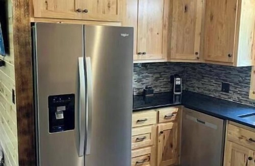 Remsen Cabin | Creekside Cabin with Lake Access , Brand new build !
