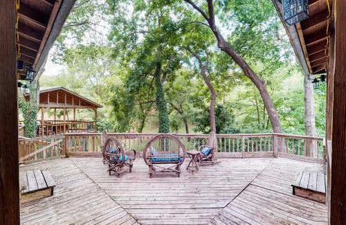 New Braunfels House | Creekside Casita