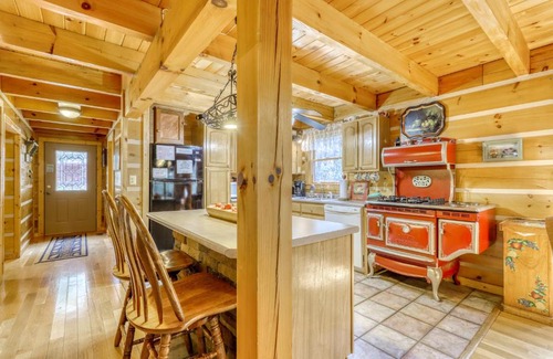 Epworth House | Creekside Comfort