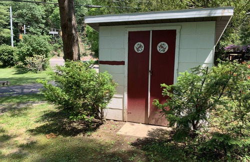 Catawissa Cottage | Creekside Cottage Next to Knoebels Amusement Resort. Large Yard, Fire Pit, Patio