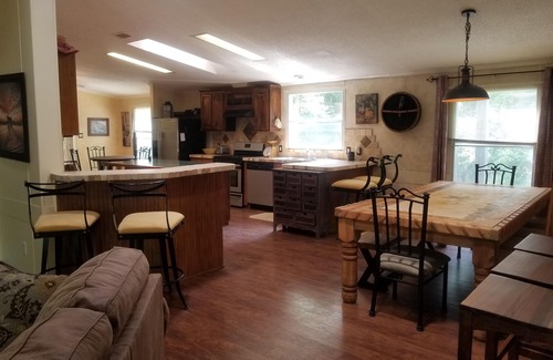Conroe House | Creekside Country Retreat, Spacious country living on 1 acre in the country.