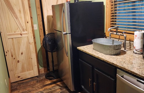 Cosby Cabin | Creekside Couple's Retreat at Cool Waters