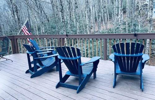 Charter Hills House | Creekside Cub House on Beech
