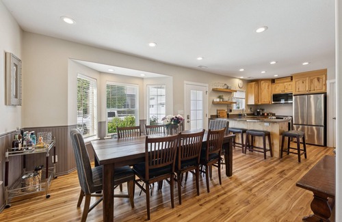 Kamas Cottage | Creekside cutie, 3br 2.5ba, near skiing, sleeps 8
