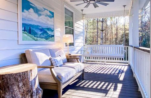 Hendersonville House | Creekside Farmhouse