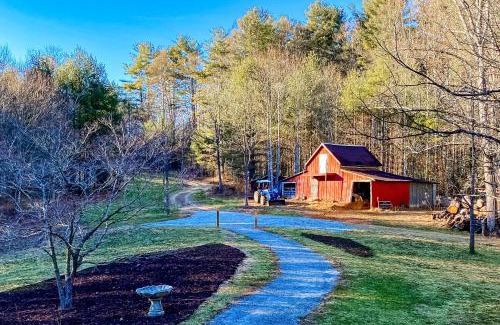 Hendersonville House | Creekside Farmhouse