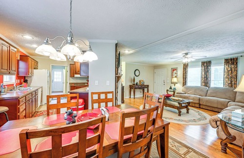 Graham County House | Creekside Haven w/Fire Pit Near Nantahala River