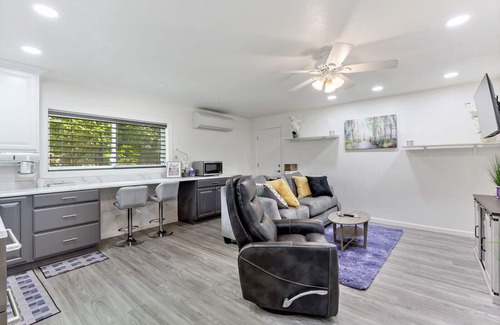 Grants Pass Apartment | Creekside Hideaway Minutes From GP - Traveling Nurses Welcome